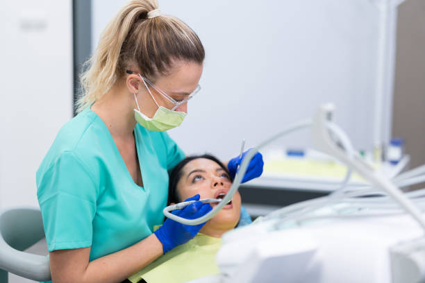 Best Emergency Dental Extractions in Ossun, LA